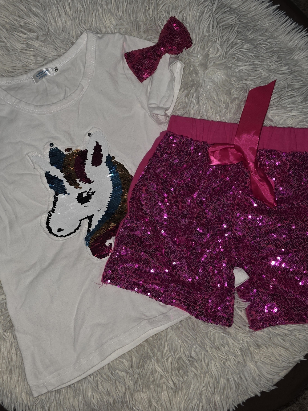 Girls White Unicorn Tee & Hot Pink Sequin Shorts Matching Set